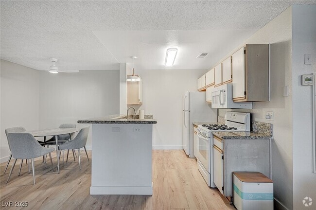 Building Photo - 2200 S Fort Apache Rd Unit 1064 Rental