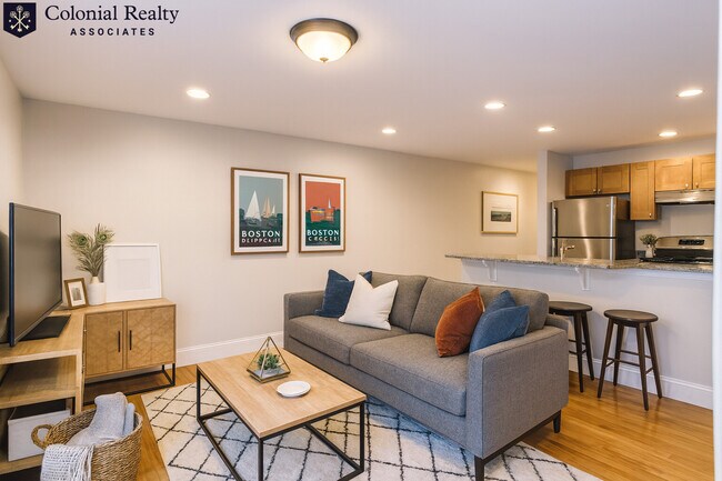 Photo - 328 St Paul St Unit 4