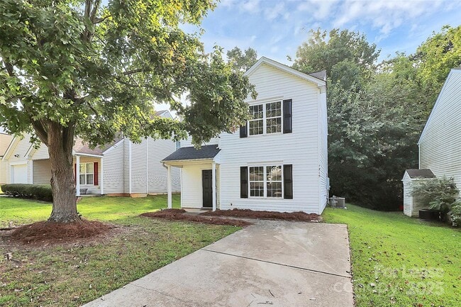 Photo - 1215 McAllister Dr