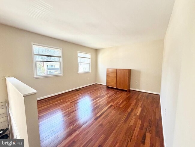 Building Photo - 13612 Lindendale Rd