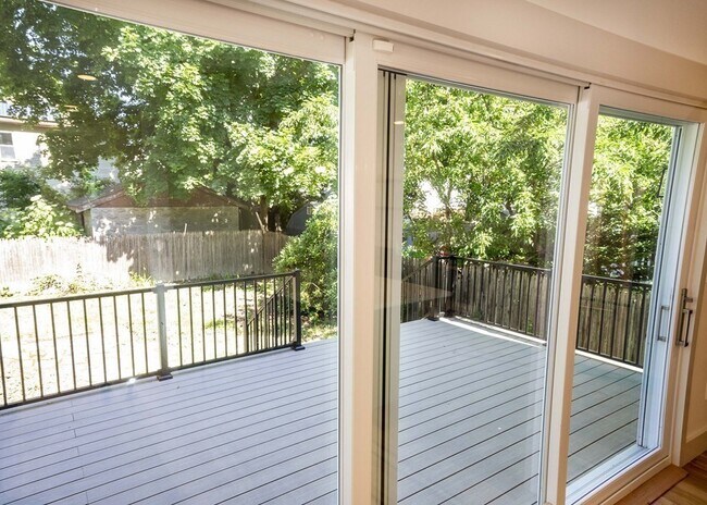 Photo - 15 Marston St Casa