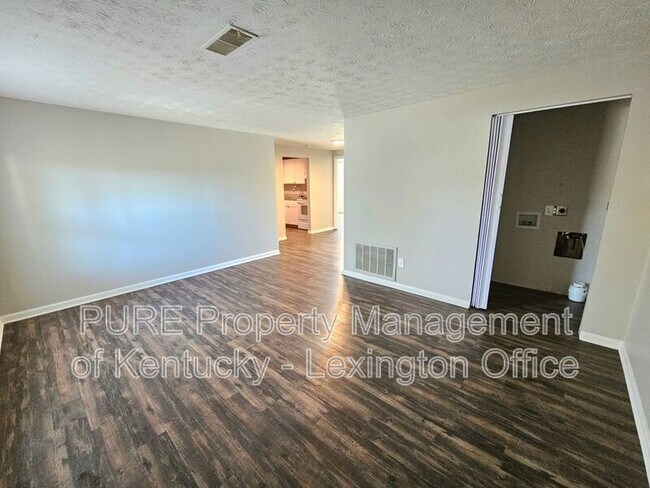 Photo - 427 Cardwell Ave Unit 2