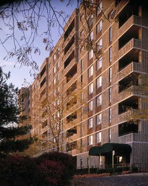 Hershey Plaza Apartments - Hershey Plaza Apartments