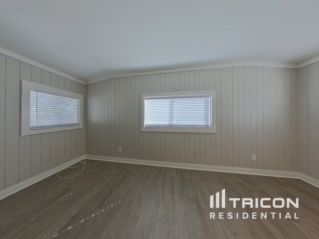 Photo - 6193 39th Ave N House