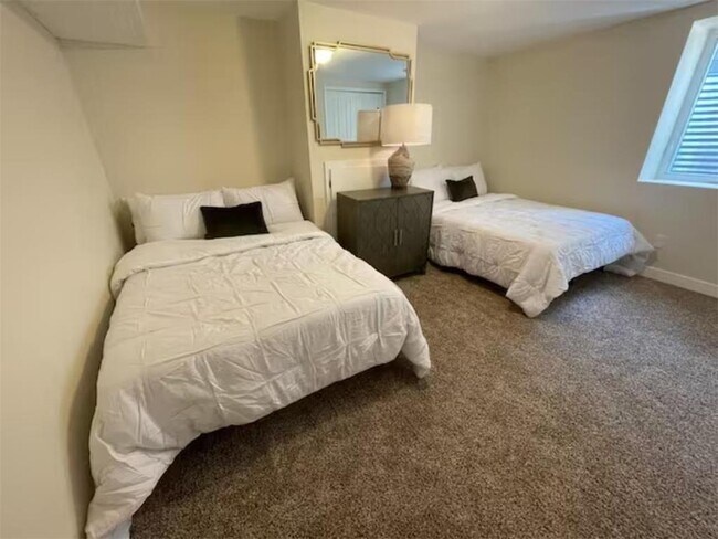 Photo - 3271 Library Ln