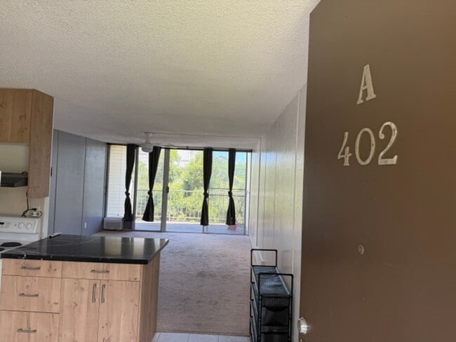Photo - Beautiful Setting for this Two Bedroom, One Bath Unit Only Minutes Away from Wheeler AB and Schof... Unidad A-402