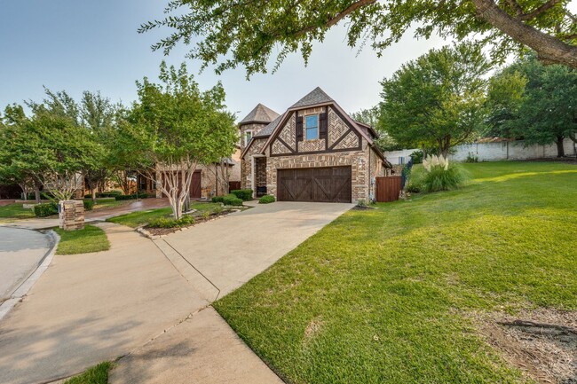 Photo - 4046 E Hill Dr