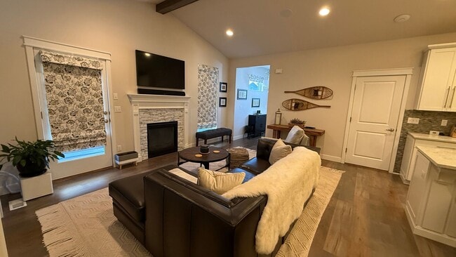 Photo - Furnished Ranch Style Condo W/Garage off Sand Lake/Kincaid. Must see. Available NOW!