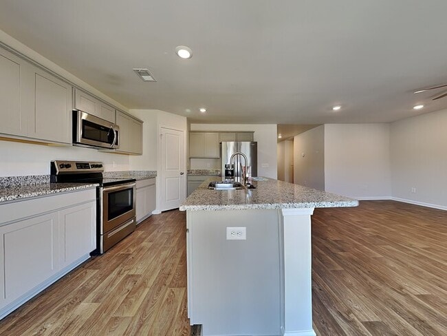 Photo - 1655 Commendable Ct