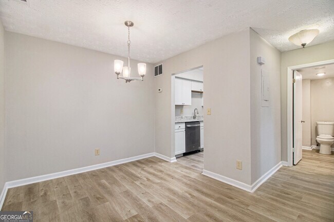 Photo - 3782 Kensingwood Trace