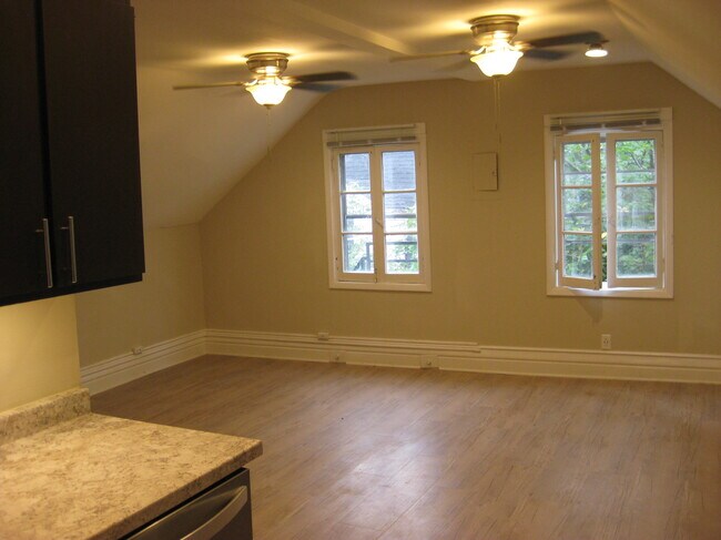 Photo - 246 Culver Rd Unit 246 Culver #3