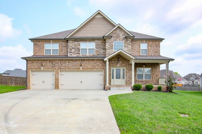 Building Photo - 230 Cotoneaster Ln