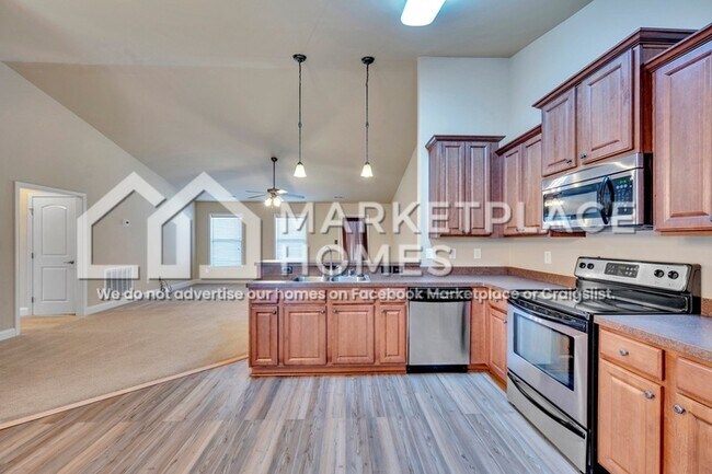 Photo - 220 Fields Pond Dr