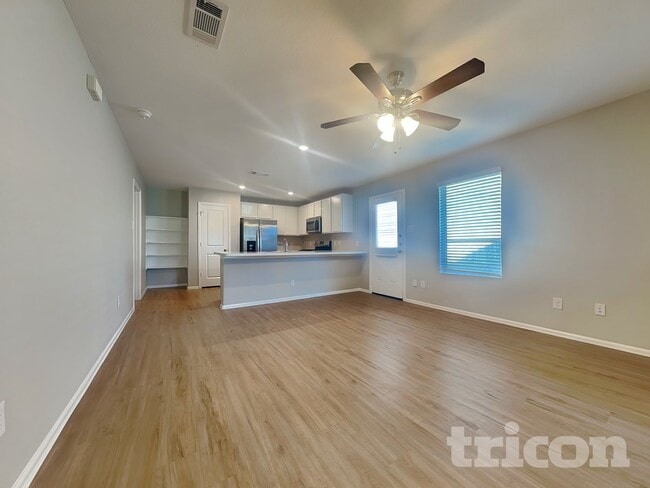 Photo - 18610 Rosehill Pr Dr