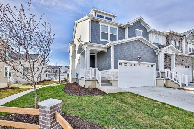 5117 W Harlow Wy