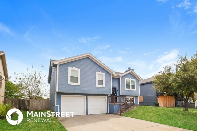 Photo - 11015 N Lewis Ave