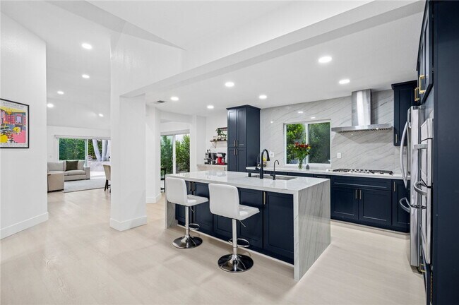 Photo - 37 Shearwater Pl