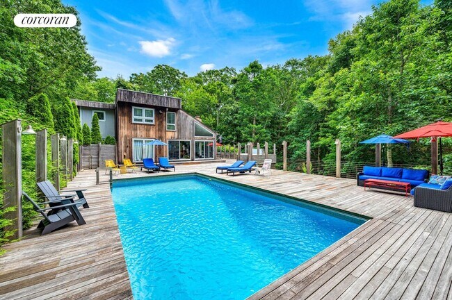 Photo - 21 N Hollow Dr