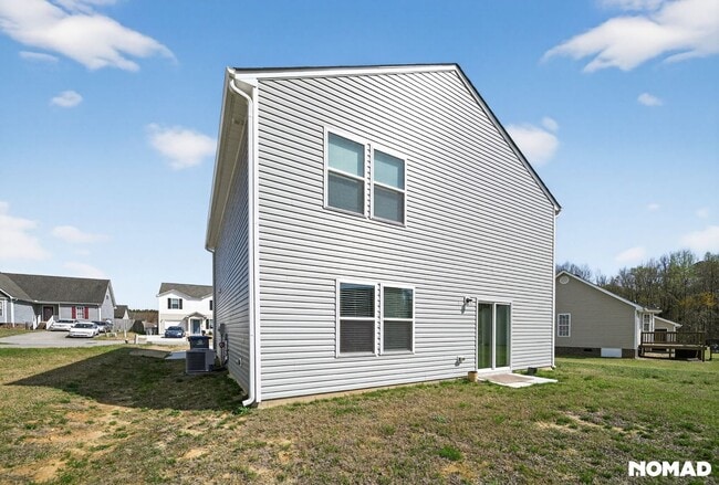 Photo - 105 Doves Mount Cir