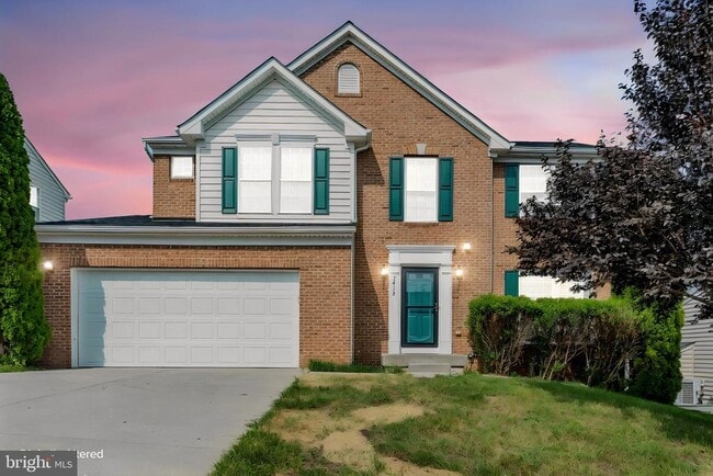5413 Silver Maple Ln