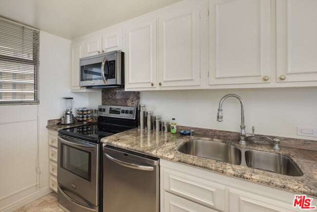 Photo - 4267 Marina City Dr Unidad 908