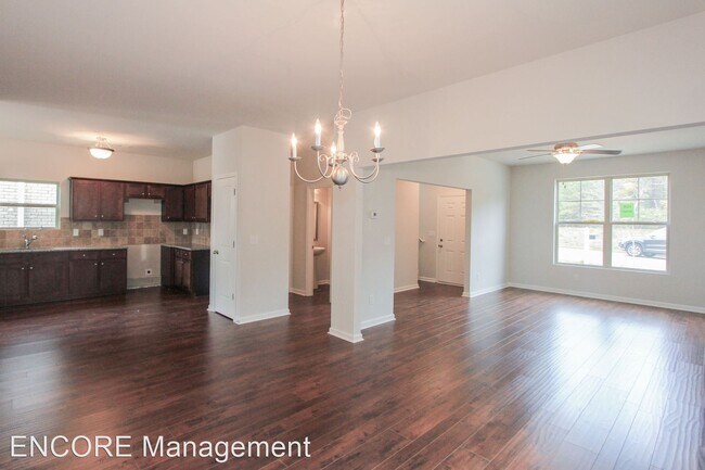 Photo - 4 br, 2.5 bath House - 177 Daisy Circle