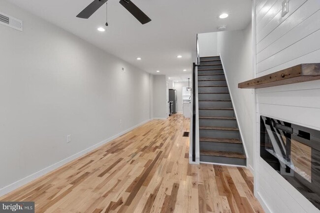 Photo - 2039 E Letterly St