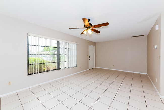 Photo - 330 Southland Rd