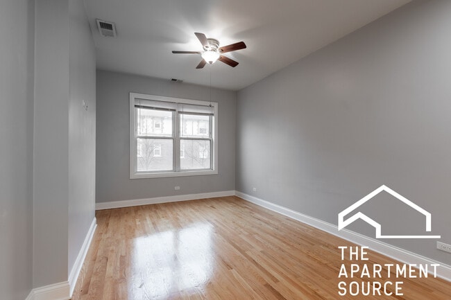 Photo - 4502 N Sheridan Rd Unit 2