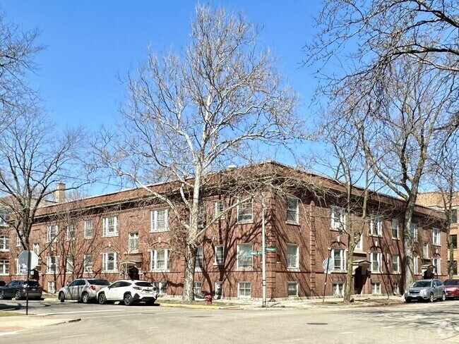 Building Photo - 6302 N Glenwood Ave Rental