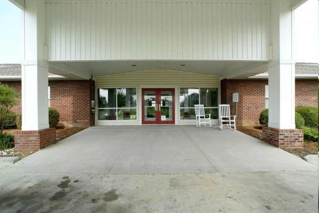Photo - Azalea Gardens Apartments