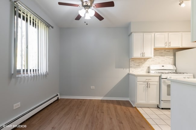 1660 Green Bay Rd Unit 1 Bedroom