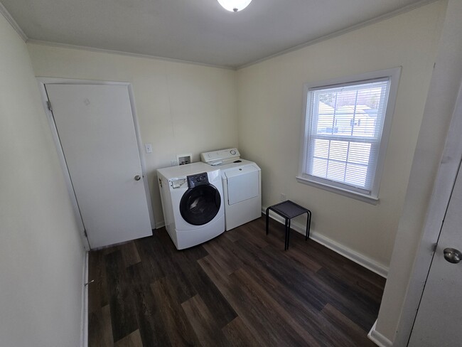 Photo - 146 Carver St