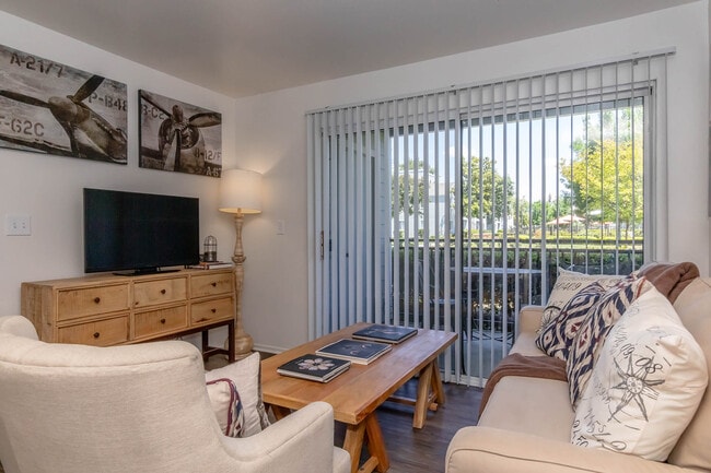 Cambridge Village Apartments