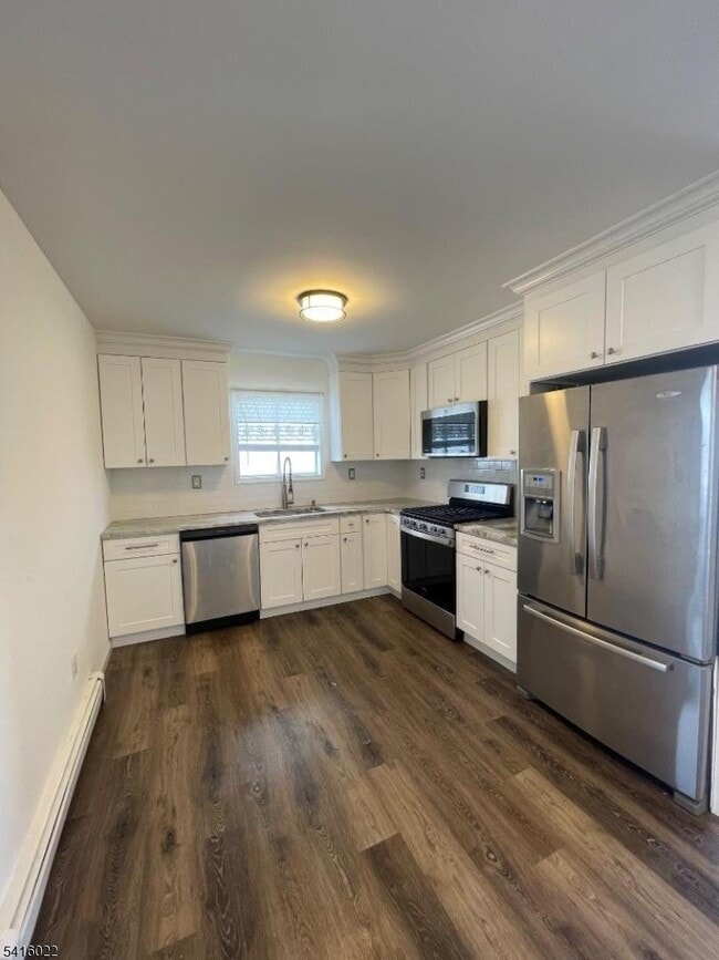 Photo - 404 S 5th St