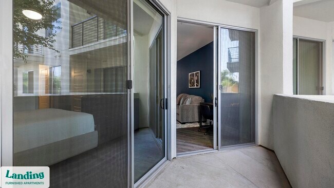 Photo - 2323 E Highland Ave Unidad 2104.1410129