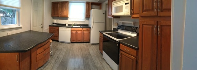 kitchen - 1212 Love St