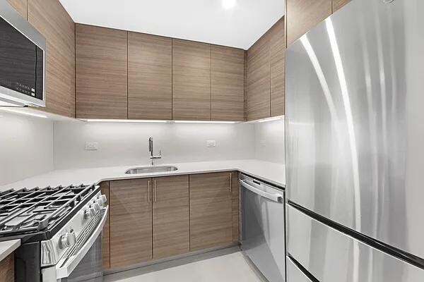 Photo - 250 W 88th St Unidad 6P