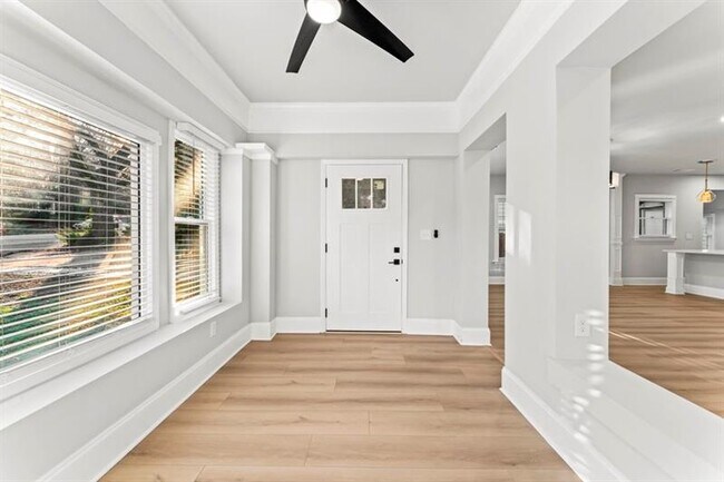 Photo - 2128 Hosea L Williams Dr NE