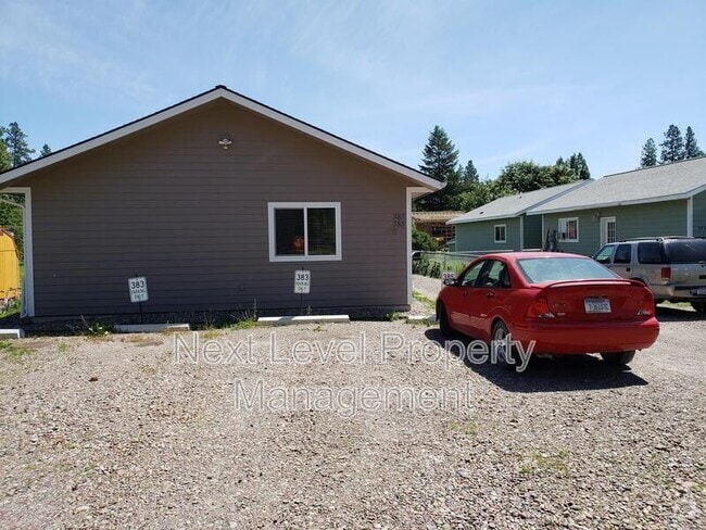 Building Photo - 385 Mountain View Dr Rental