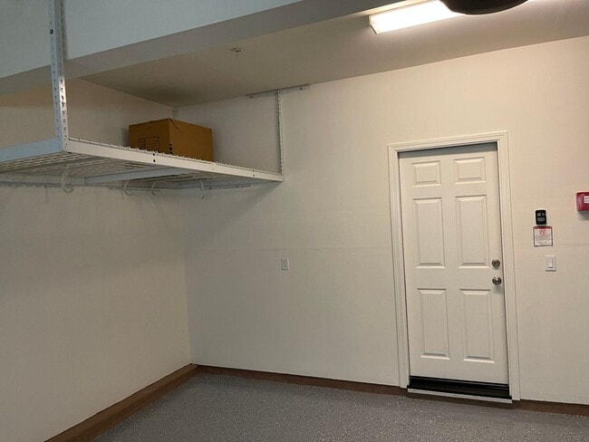 Photo - MODERN NEWER 3 BEDROOM 2 STORY FAIRFIELD *...