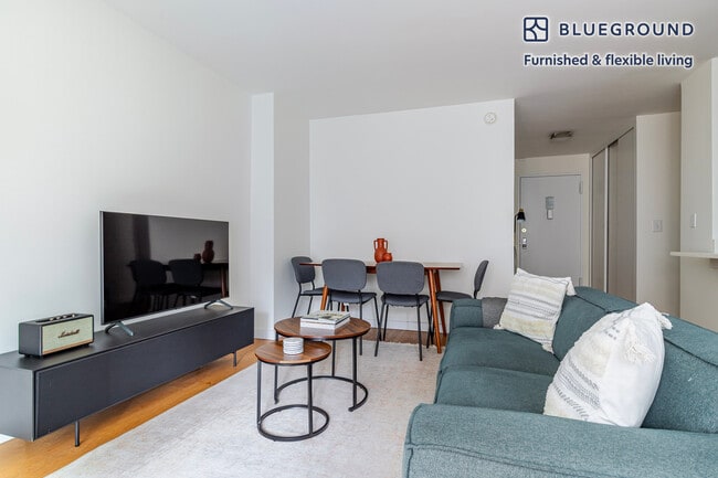 Photo - 279 E 44th St Unit FL11-ID2114