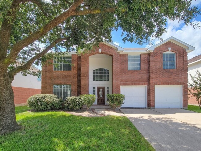19726 Lindenfield Ct