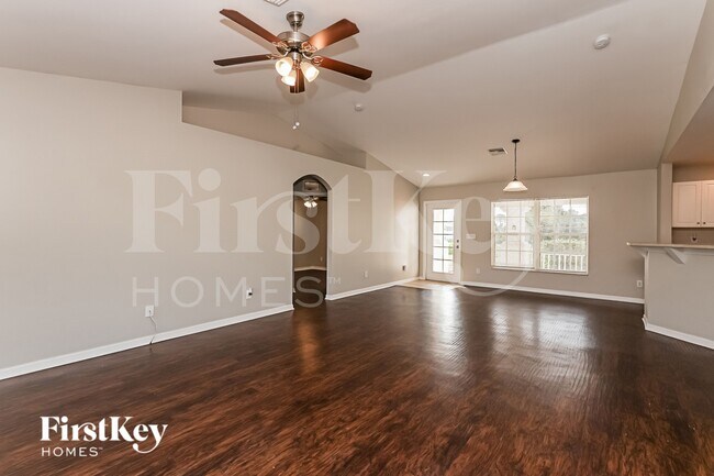 Photo - 3204 61st St W