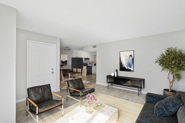 Photo - Claxton Pointe Apts