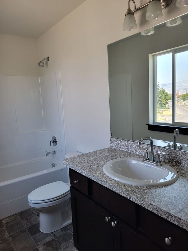 Photo - 93 W Jefferson Ave Unit 93 W Jefferson C