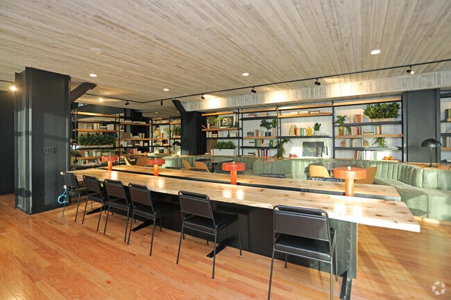 Photo - Hub Blacksburg