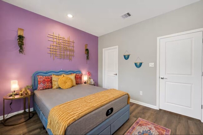 206 Clark Rd