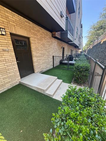 Photo - 5619 Belmont Ave