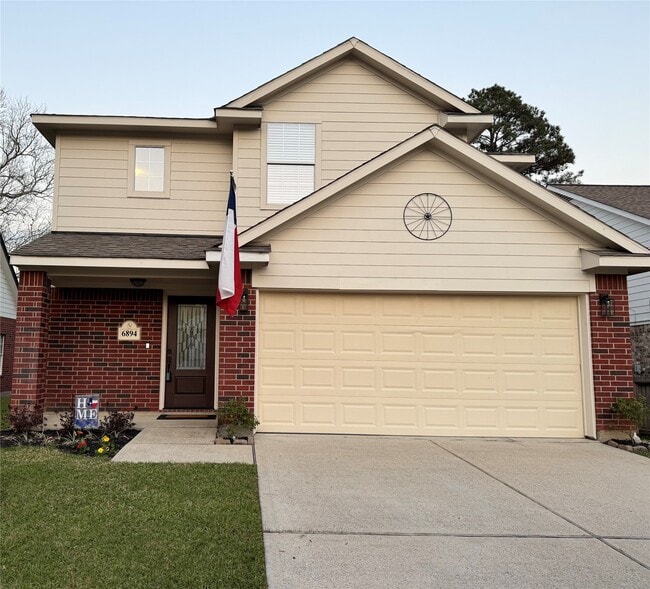 Photo - 6894 Stillwater Dr